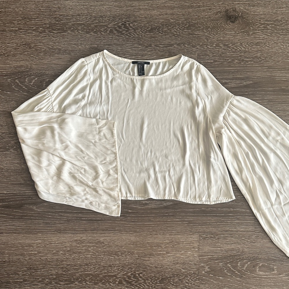 Forever 21 Off-White Bell Sleeves Long Sleeve Blouse Top